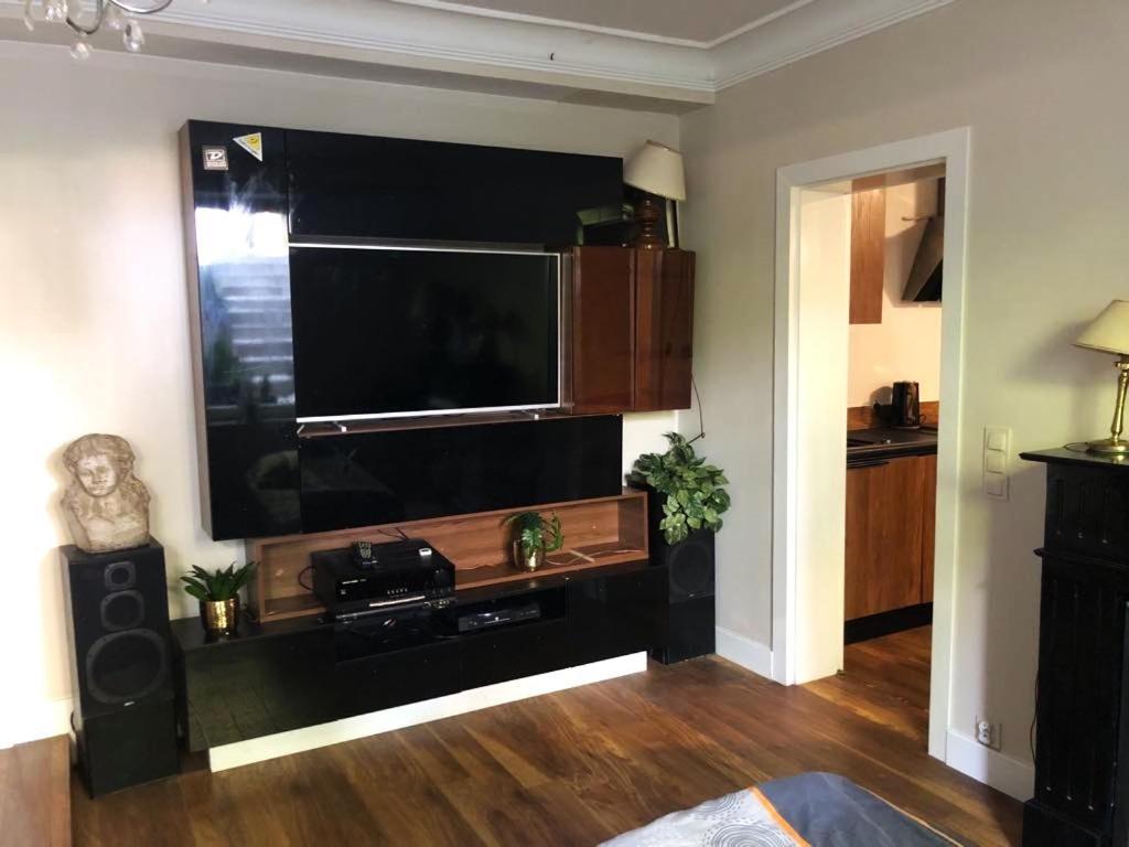 Apartamenty Zacisze コシャリン エクステリア 写真